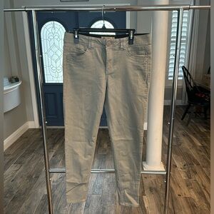 Casual Ladies Pants, Gray